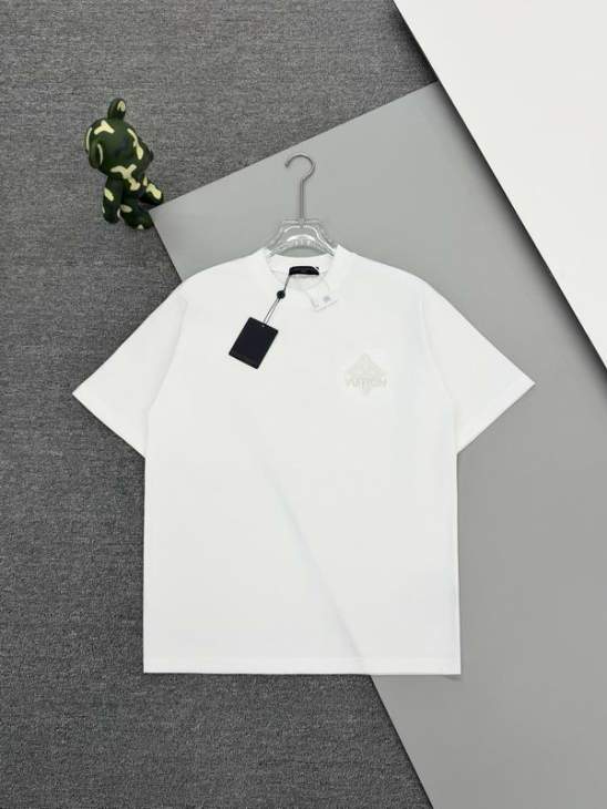 Picture of Louis Vuitton T Shirts Short _SKULVS-XLm6tx1617323